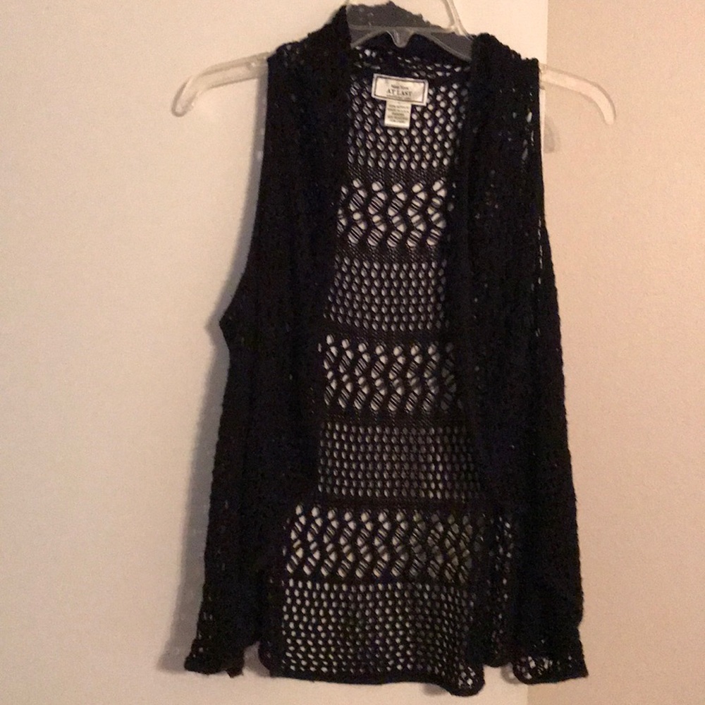 ❌SOLD❌New York At Last crochet vest